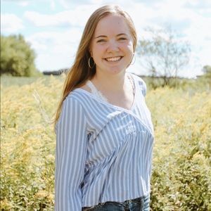 Meet your Posher, Isabelle